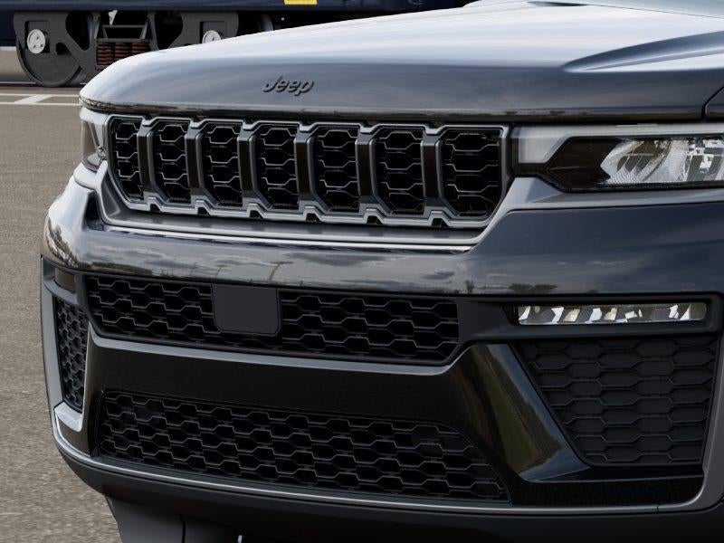 2027 Jeep Grand Cherokee GRAND CHEROKEE LIMITED 4X4