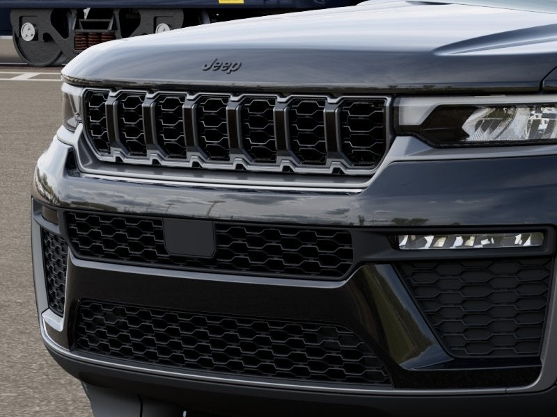2027 Jeep Grand Cherokee GRAND CHEROKEE LIMITED 4X4