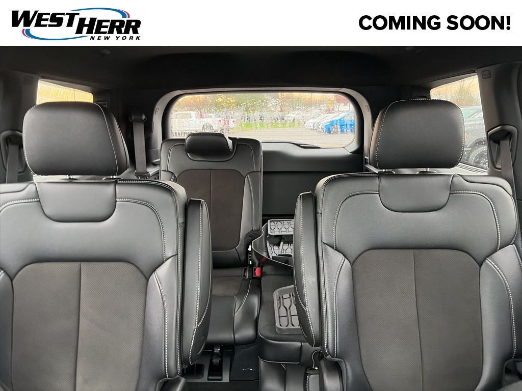 2023 Jeep Grand Cherokee L Altitude 4x4