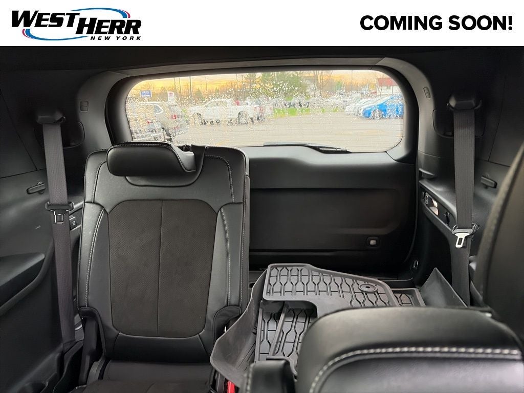 2023 Jeep Grand Cherokee L Altitude 4x4