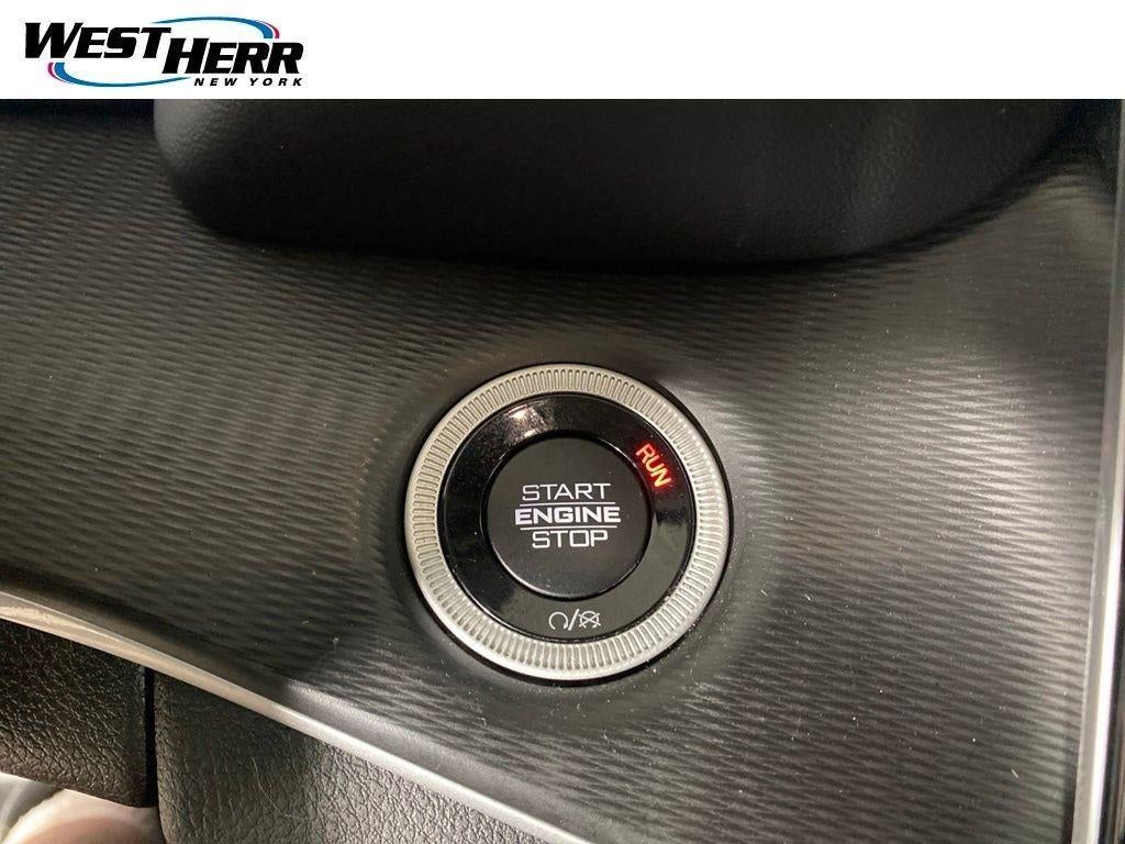 2024 Jeep Grand Cherokee L Laredo 4x4