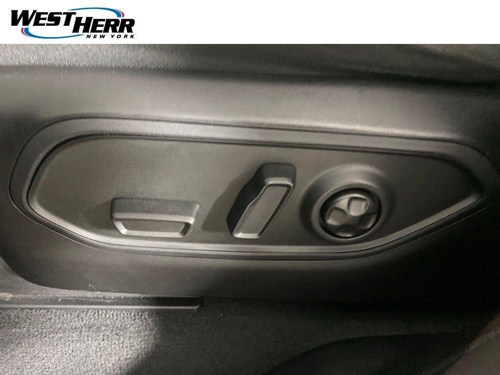 2024 Jeep Grand Cherokee L Laredo 4x4