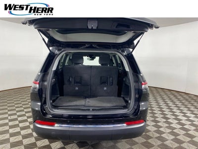 2024 Jeep Grand Cherokee L Laredo 4x4