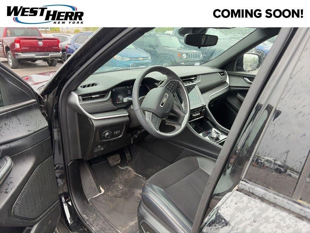 2023 Jeep Grand Cherokee L Altitude 4x4