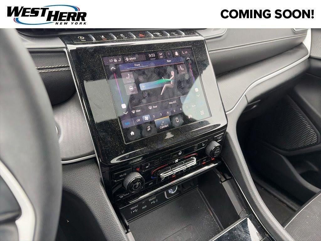 2023 Jeep Grand Cherokee L Altitude 4x4
