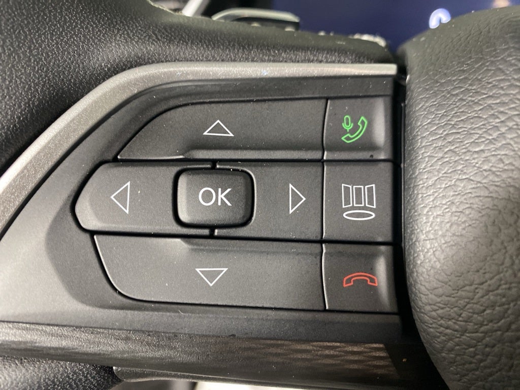 2025 Jeep Grand Cherokee L Laredo X 4x4