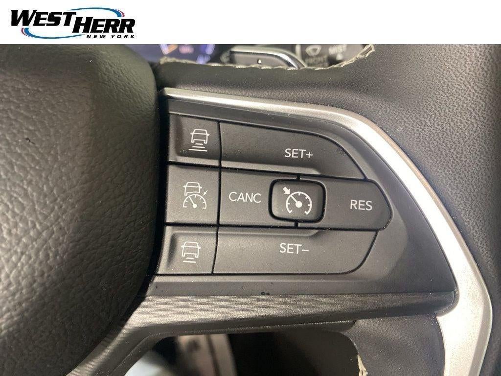2023 Jeep Grand Cherokee L Altitude 4x4