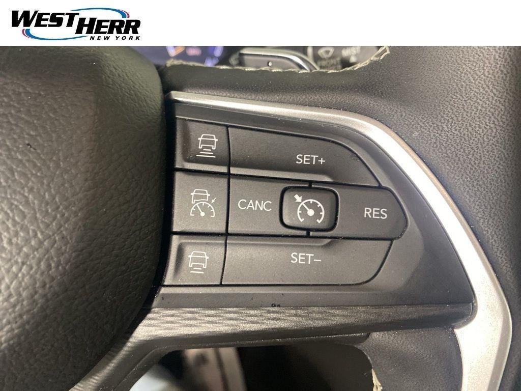 2023 Jeep Grand Cherokee L Altitude 4x4