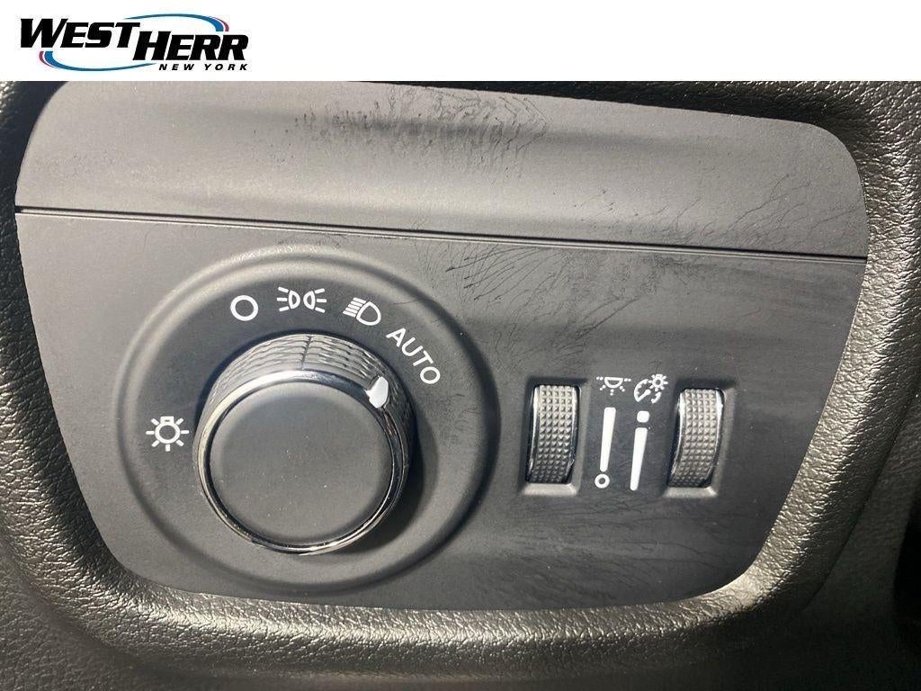2023 Jeep Grand Cherokee L Altitude 4x4