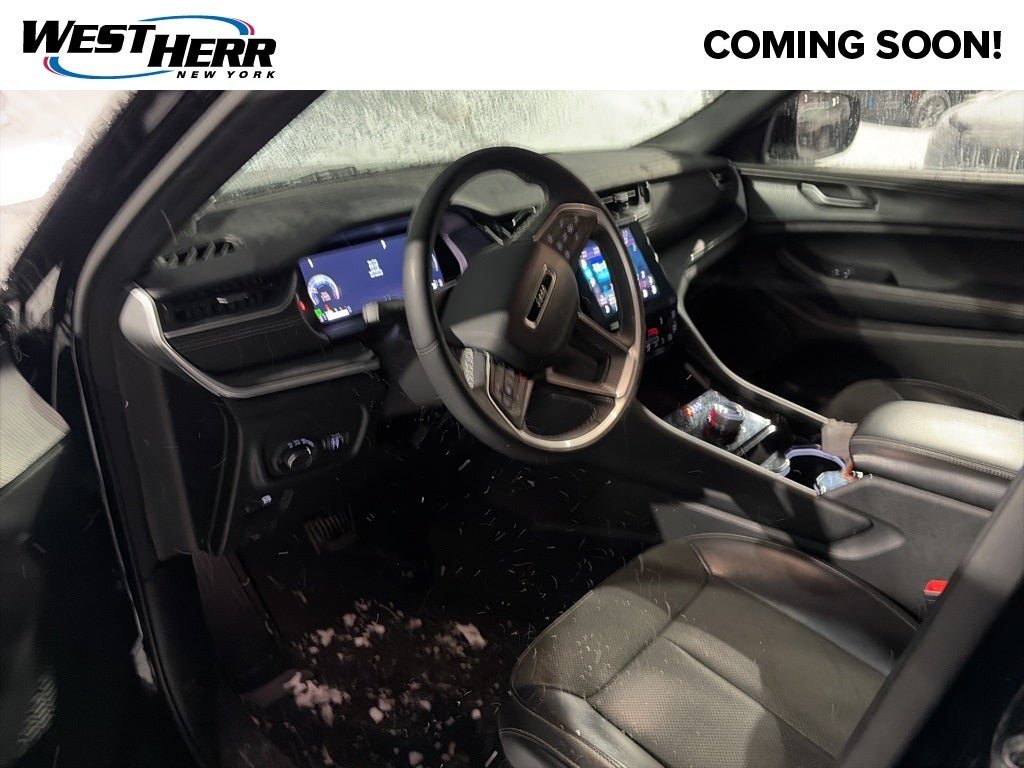 2023 Jeep Grand Cherokee L Altitude 4x4