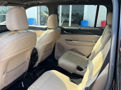 2023 Jeep Grand Cherokee L Limited 4x4