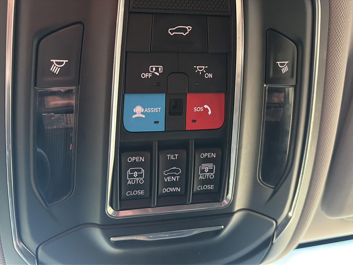 2023 Jeep Grand Cherokee L Limited 4x4