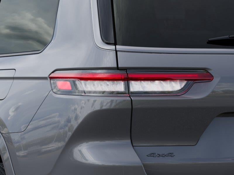 2027 Jeep Grand Cherokee GRAND CHEROKEE L LIMITED RESERVE 4X4