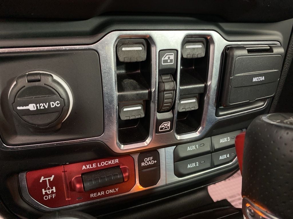 2024 Jeep Gladiator Mojave X