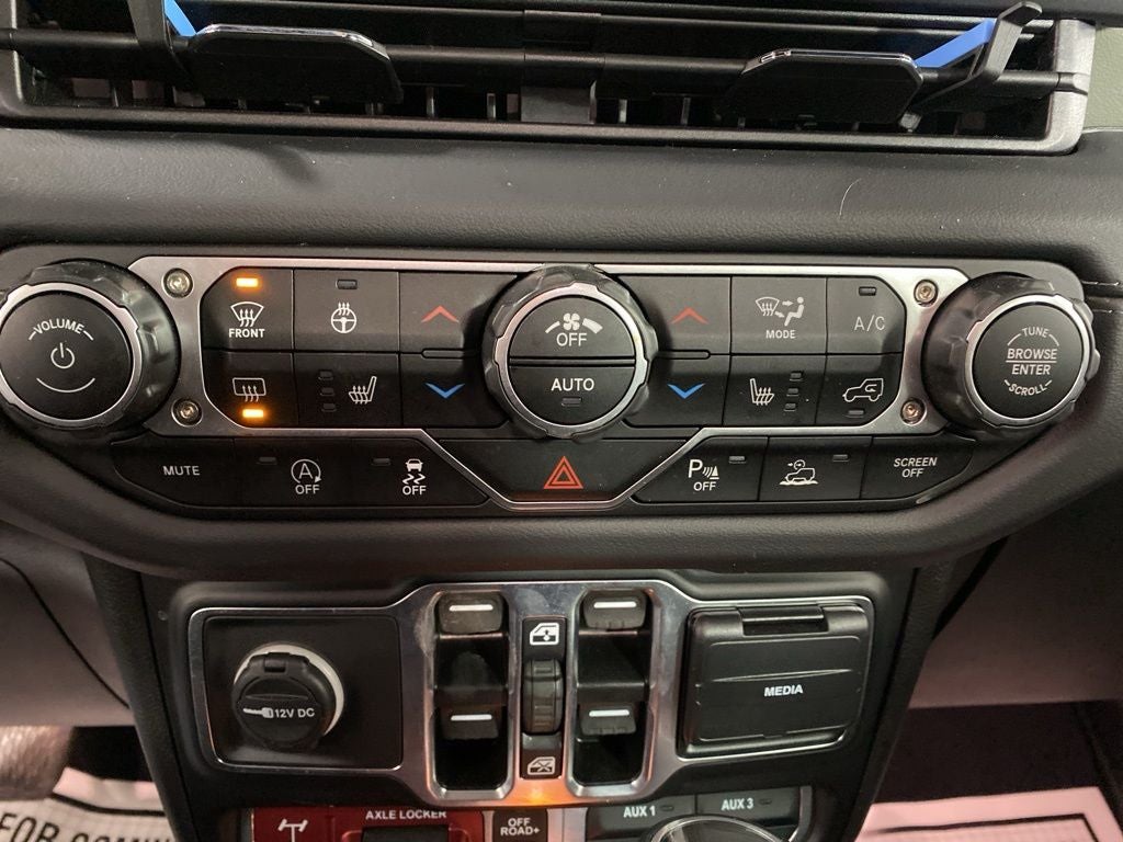 2024 Jeep Gladiator Mojave X