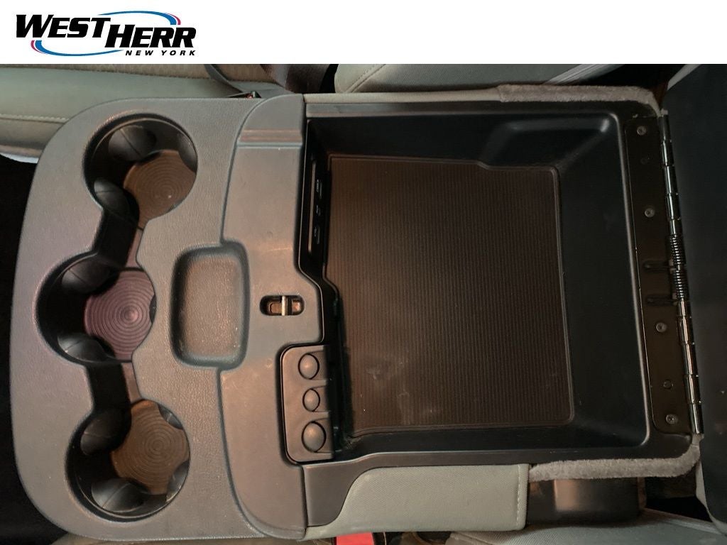 2018 RAM 1500 Express Quad Cab 4x4 6'4' Box