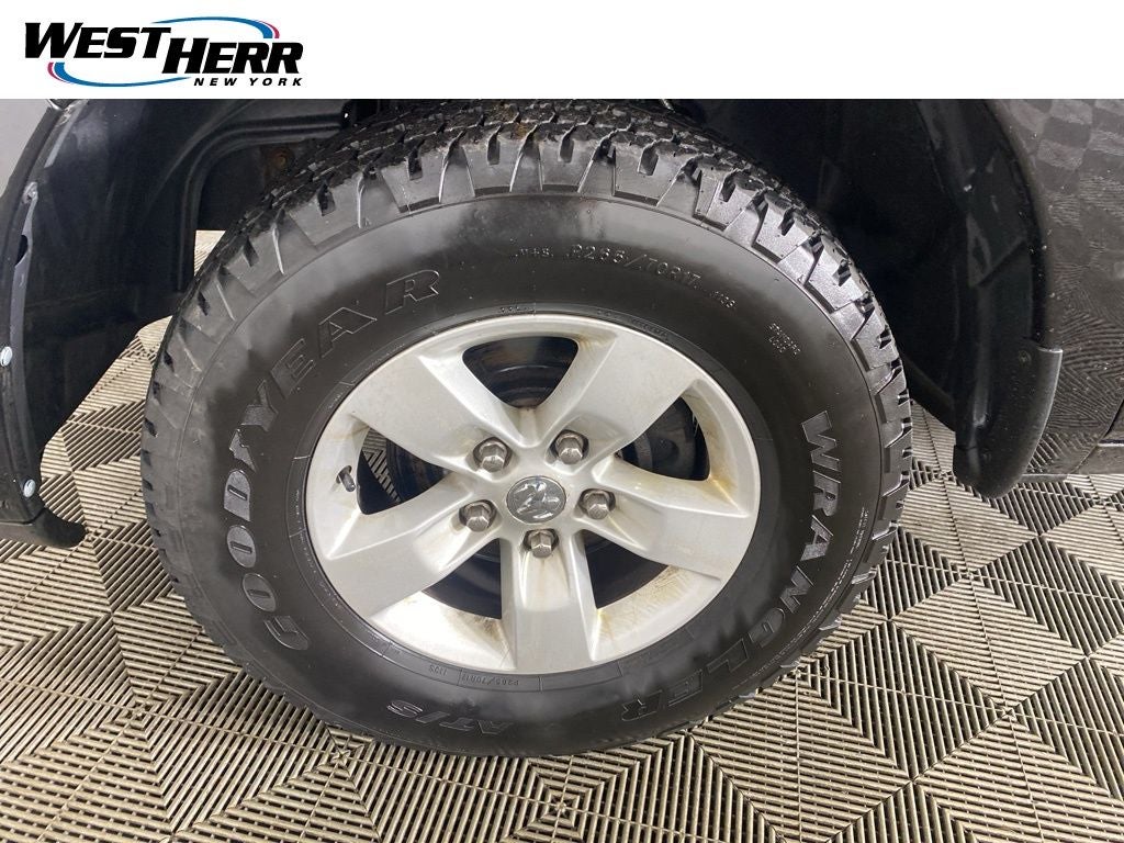 2018 RAM 1500 Express Quad Cab 4x4 6'4' Box