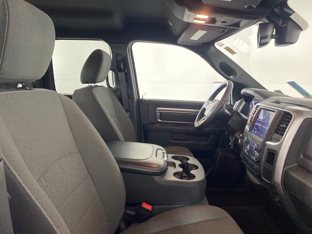 2022 RAM 1500 Classic Warlock Quad Cab 4x4 6'4' Box