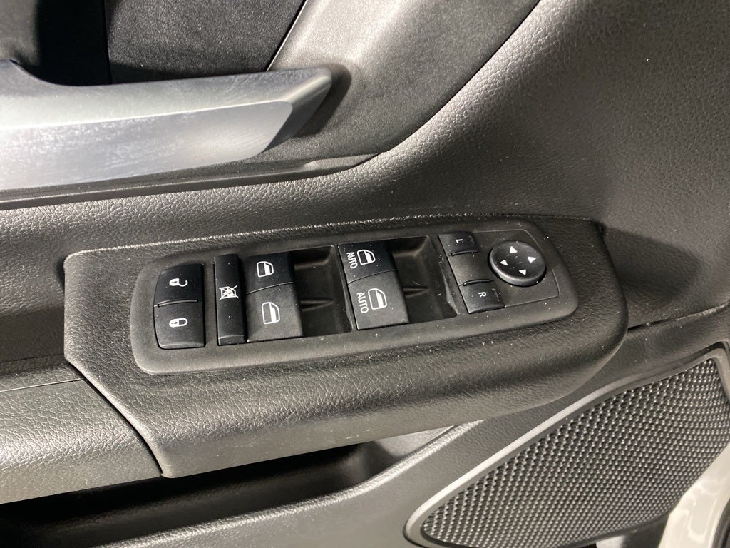 2023 RAM 1500 Tradesman Quad Cab 4x4 6'4' Box