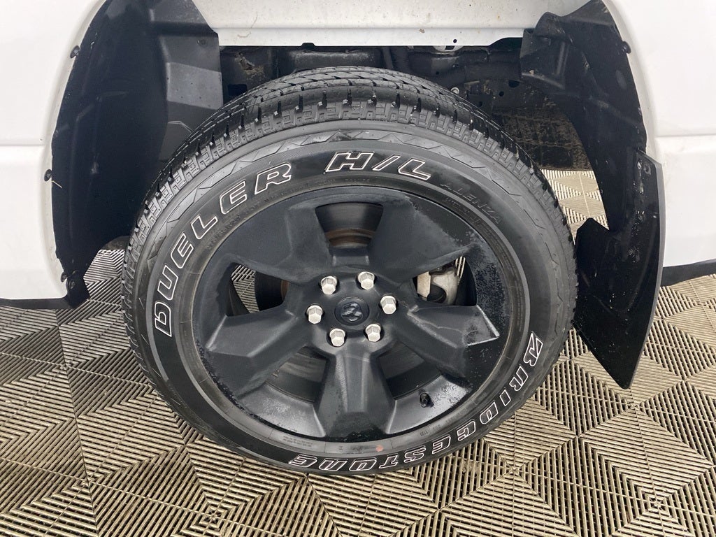 2023 RAM 1500 Tradesman Quad Cab 4x4 6'4' Box