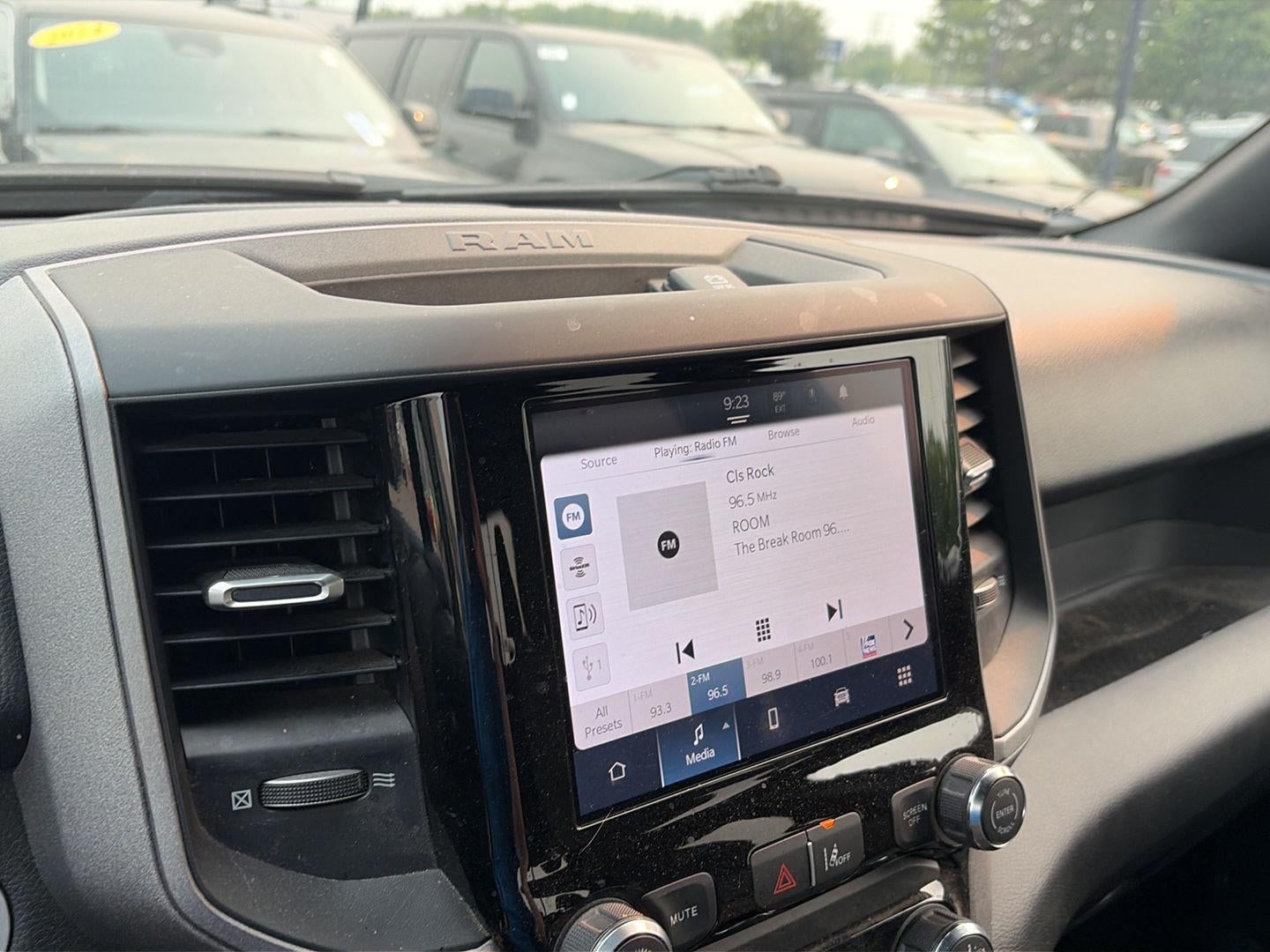 2025 RAM 1500 Tradesman Quad Cab 4x4 6'4' Box