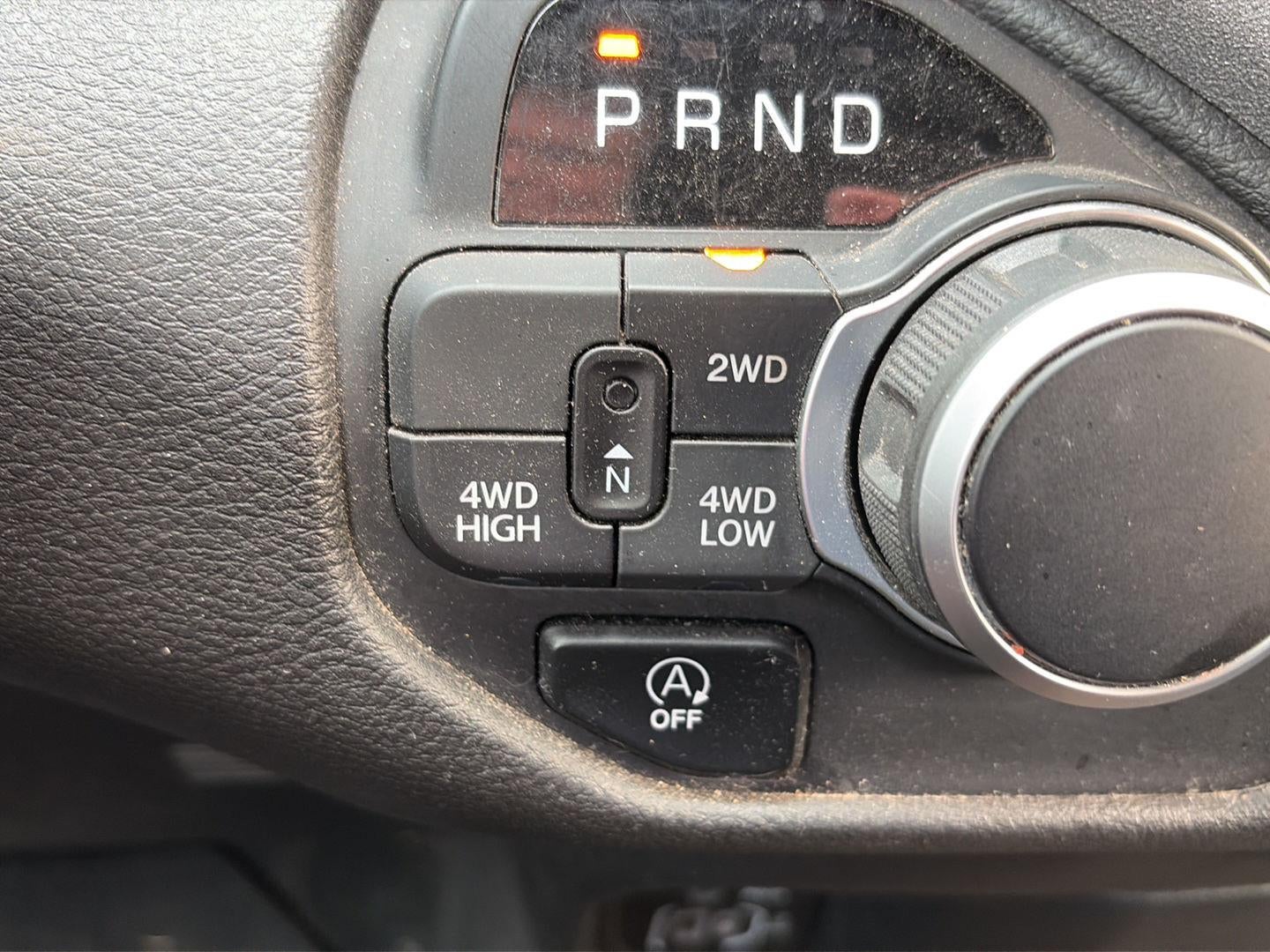 2025 RAM 1500 Tradesman Quad Cab 4x4 6'4' Box