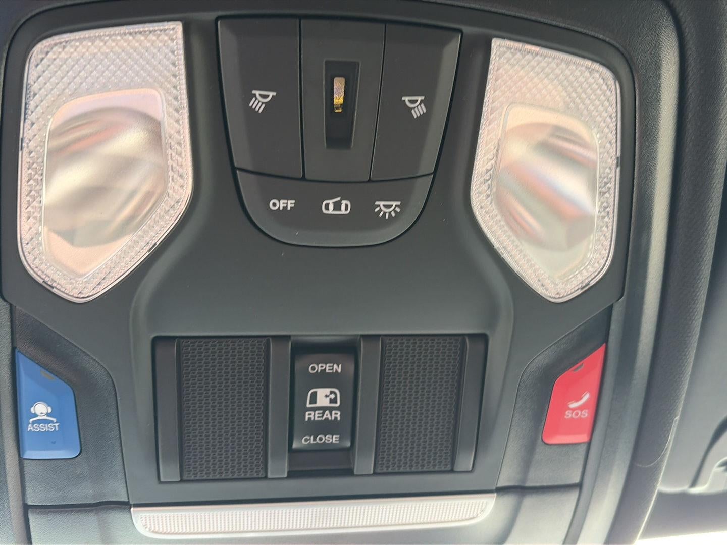2025 RAM 1500 Tradesman Quad Cab 4x4 6'4' Box