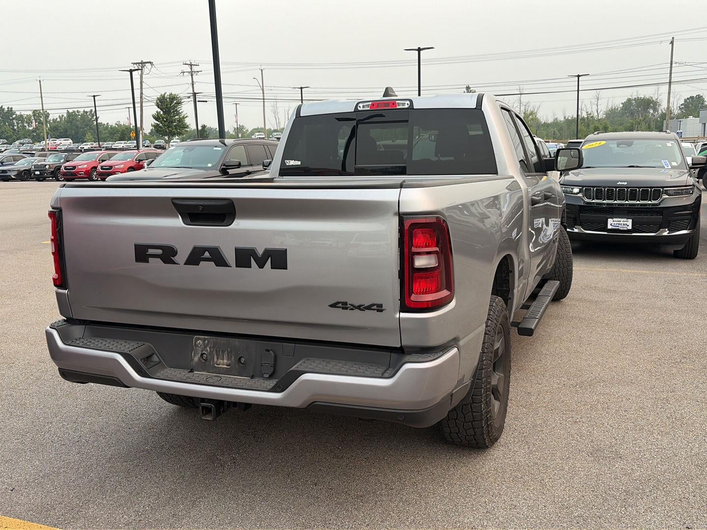 2025 RAM 1500 Tradesman Quad Cab 4x4 6'4' Box