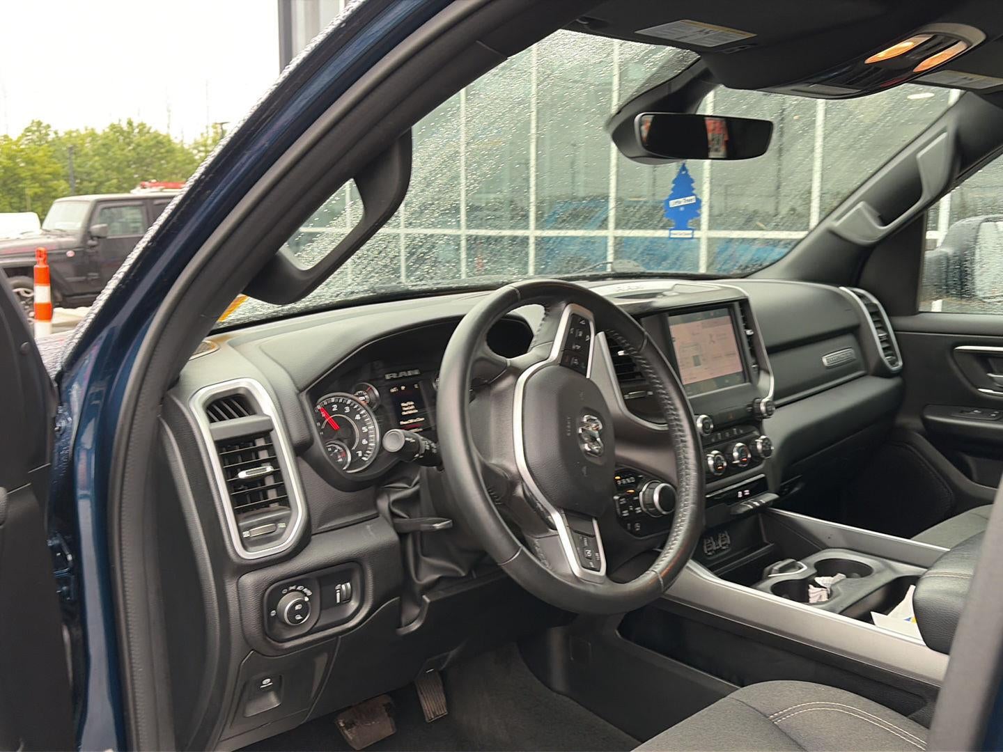 2023 RAM 1500 Big Horn Crew Cab 4x4 5'7' Box