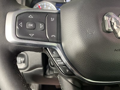 2025 RAM 1500 Big Horn Crew Cab 4x4 5'7' Box