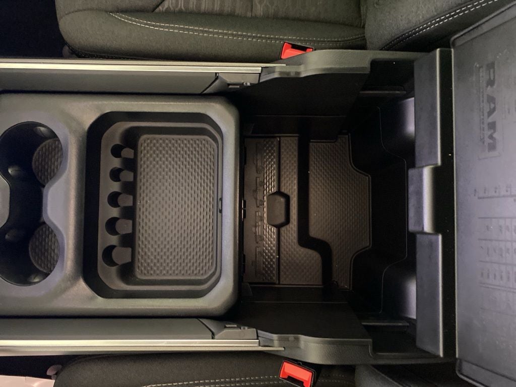 2025 RAM 1500 Big Horn Crew Cab 4x4 5'7' Box