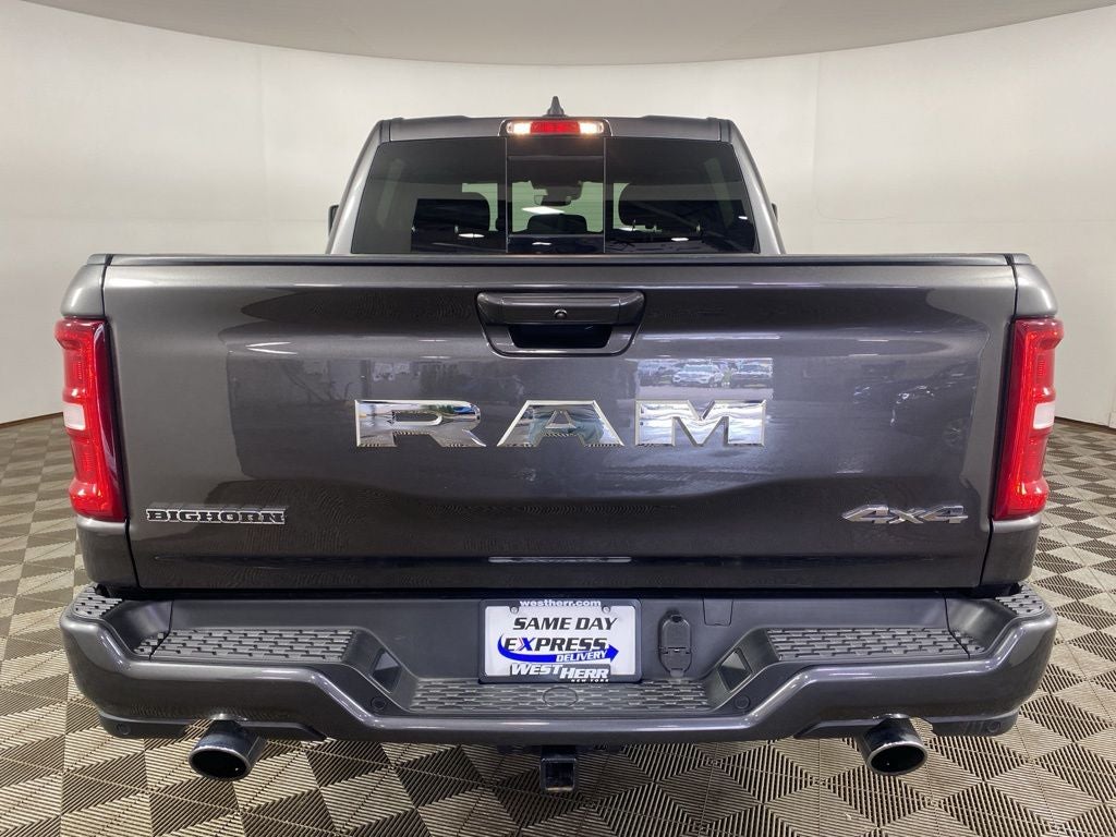 2026 RAM 1500 Big Horn Crew Cab 4x4 5'7' Box