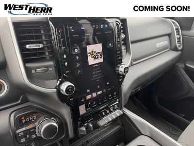 2023 RAM 1500 Big Horn Crew Cab 4x4 5'7' Box