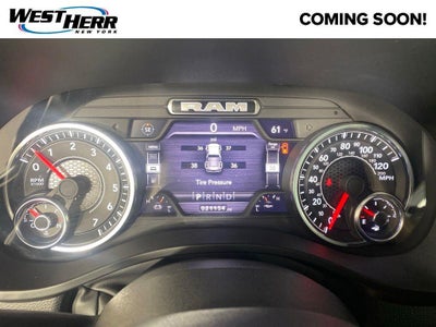 2023 RAM 1500 Big Horn Crew Cab 4x4 5'7' Box