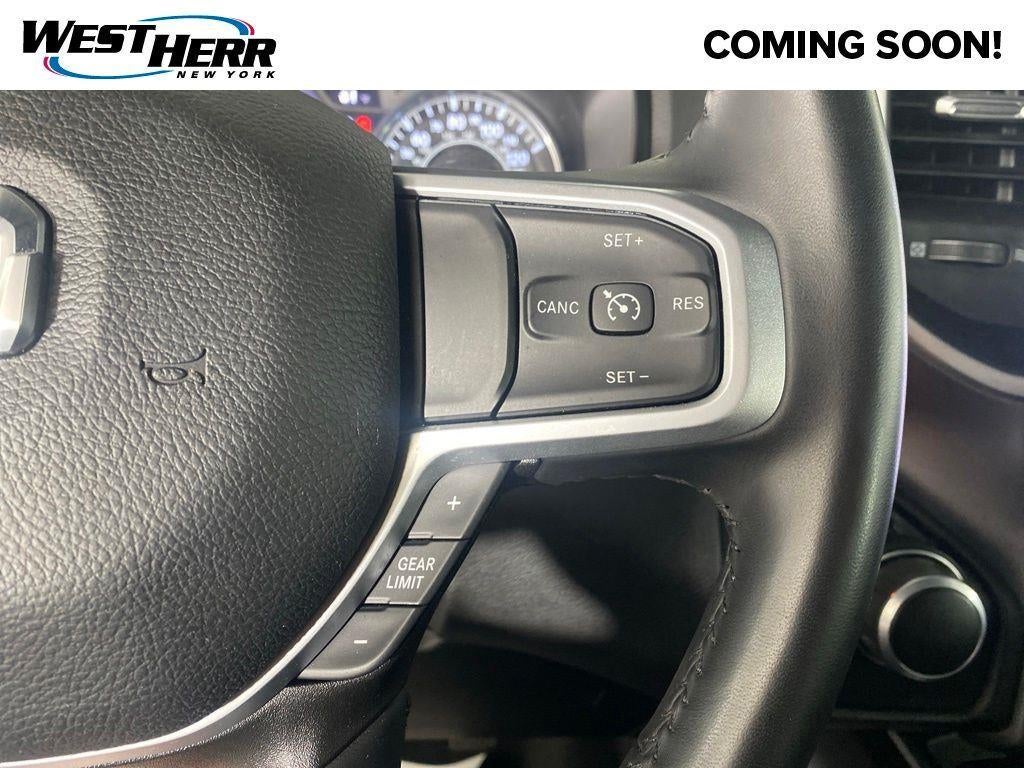 2023 RAM 1500 Big Horn Crew Cab 4x4 5'7' Box