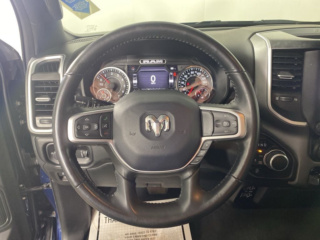 2022 RAM 1500 Big Horn Crew Cab 4x4 5'7' Box