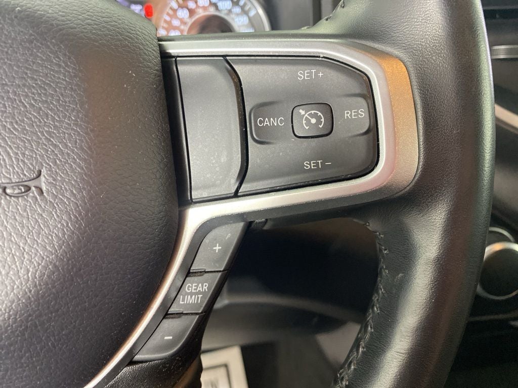 2022 RAM 1500 Big Horn Crew Cab 4x4 5'7' Box