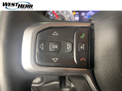 2022 RAM 1500 Big Horn Crew Cab 4x4 5'7' Box