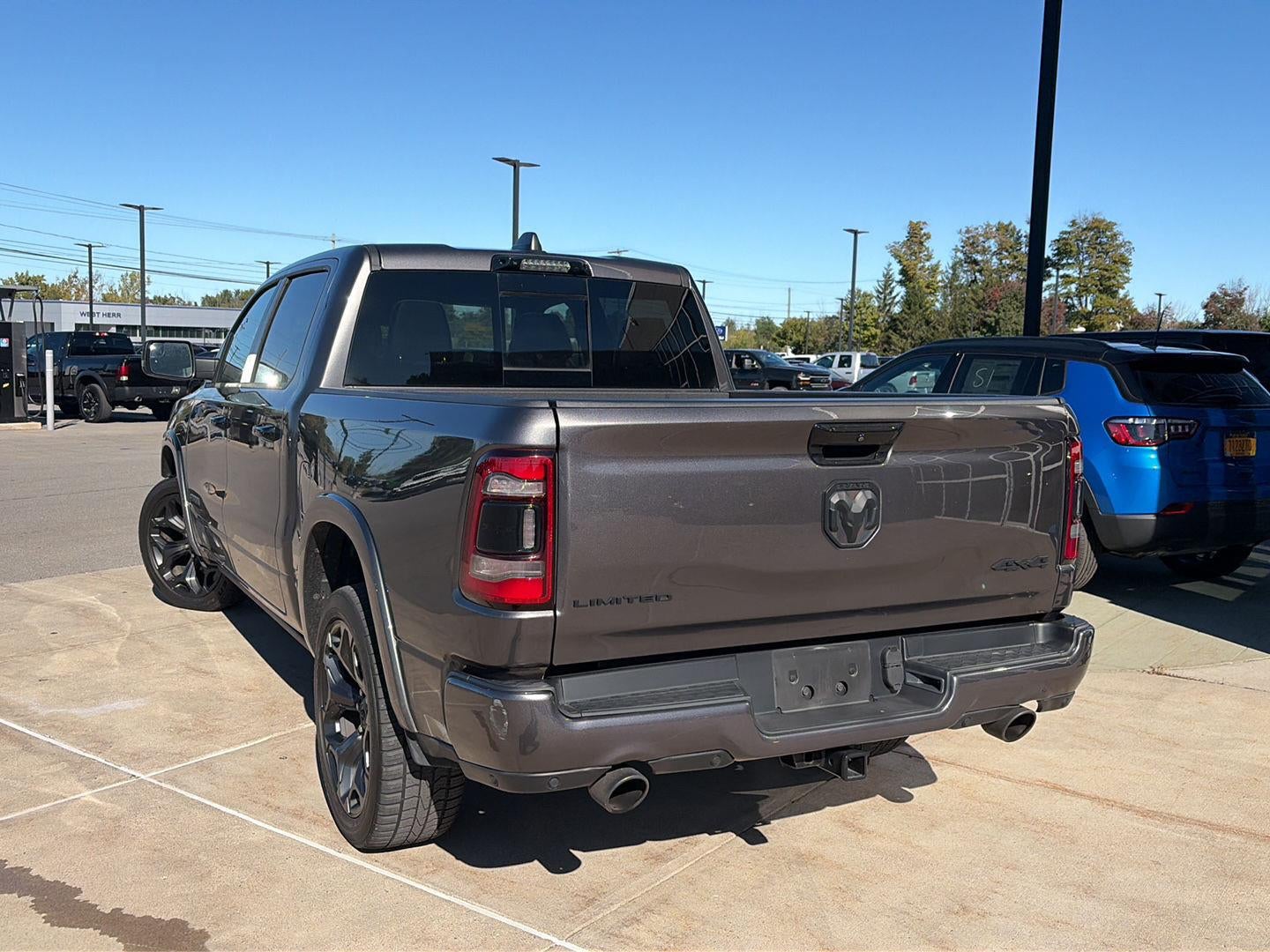 2023 RAM 1500 Limited Crew Cab 4x4 5'7' Box