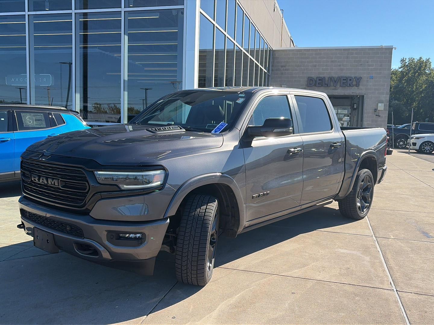 2023 RAM 1500 Limited Crew Cab 4x4 5'7' Box