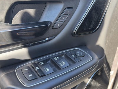 2023 RAM 1500 Limited Crew Cab 4x4 5'7' Box