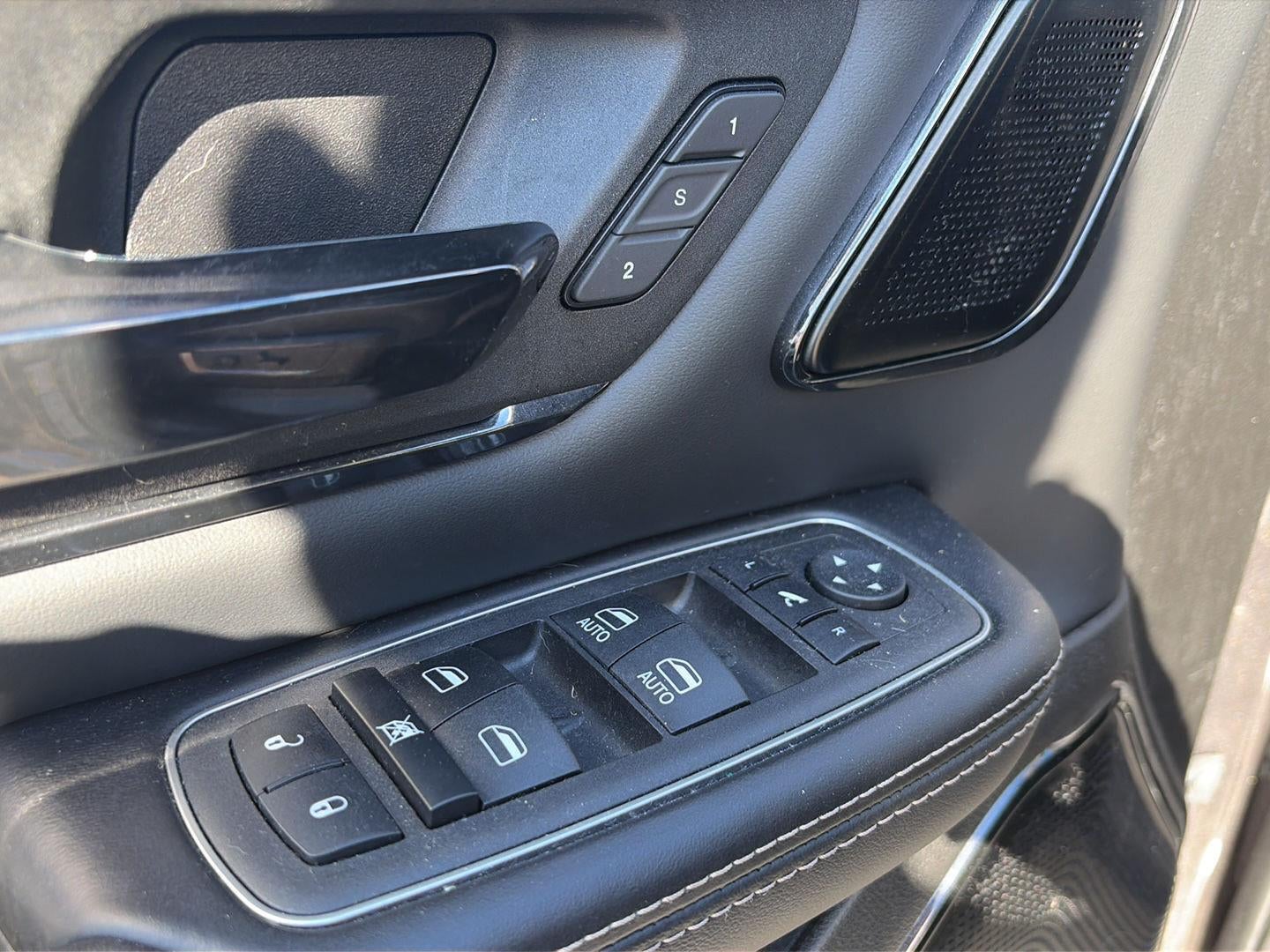 2023 RAM 1500 Limited Crew Cab 4x4 5'7' Box