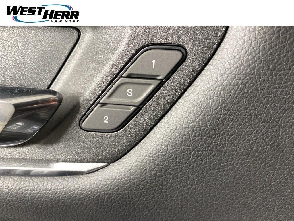 2023 RAM 1500 Laramie Crew Cab 4x4 5'7' Box