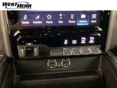 2023 RAM 1500 Laramie Crew Cab 4x4 5'7' Box