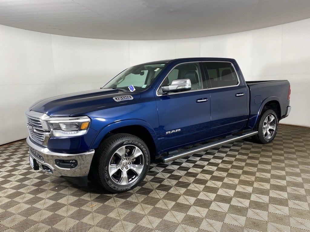 2022 RAM 1500 Laramie Crew Cab 4x4 5'7' Box