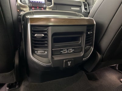 2022 RAM 1500 Laramie Crew Cab 4x4 5'7' Box