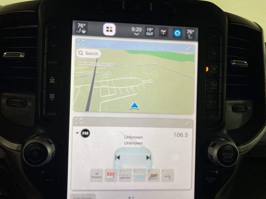 2023 RAM 1500 Laramie Crew Cab 4x4 5'7' Box