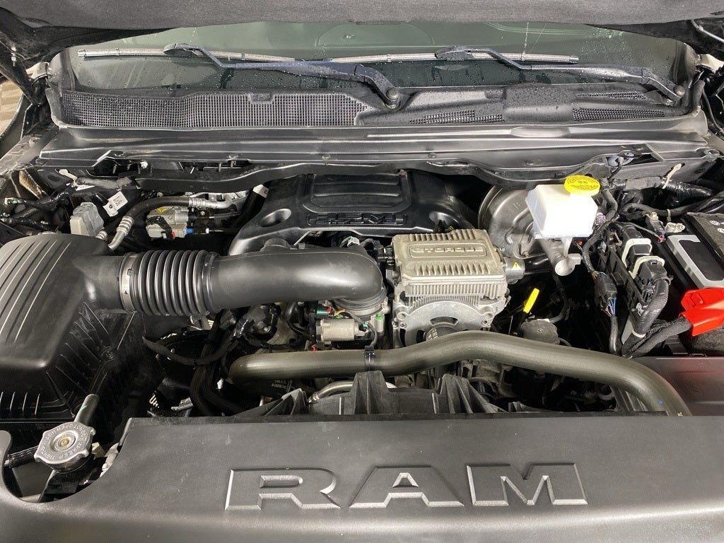 2023 RAM 1500 Laramie Crew Cab 4x4 6'4' Box