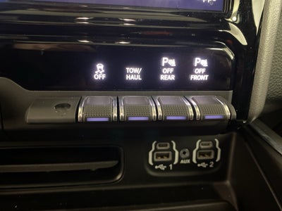 2023 RAM 1500 Laramie Crew Cab 4x4 6'4' Box