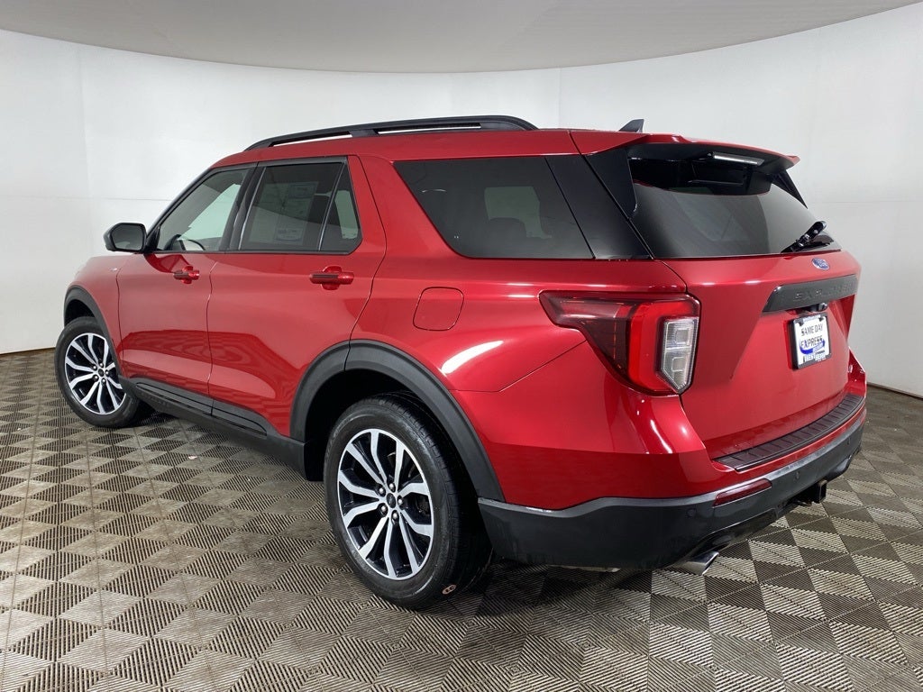 2022 Ford Explorer ST-Line